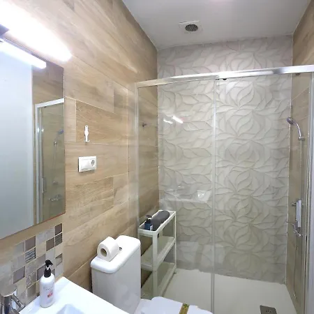 アパート Pearl One Bedroom Full Kitchenapartment City Center By Namaste Elite